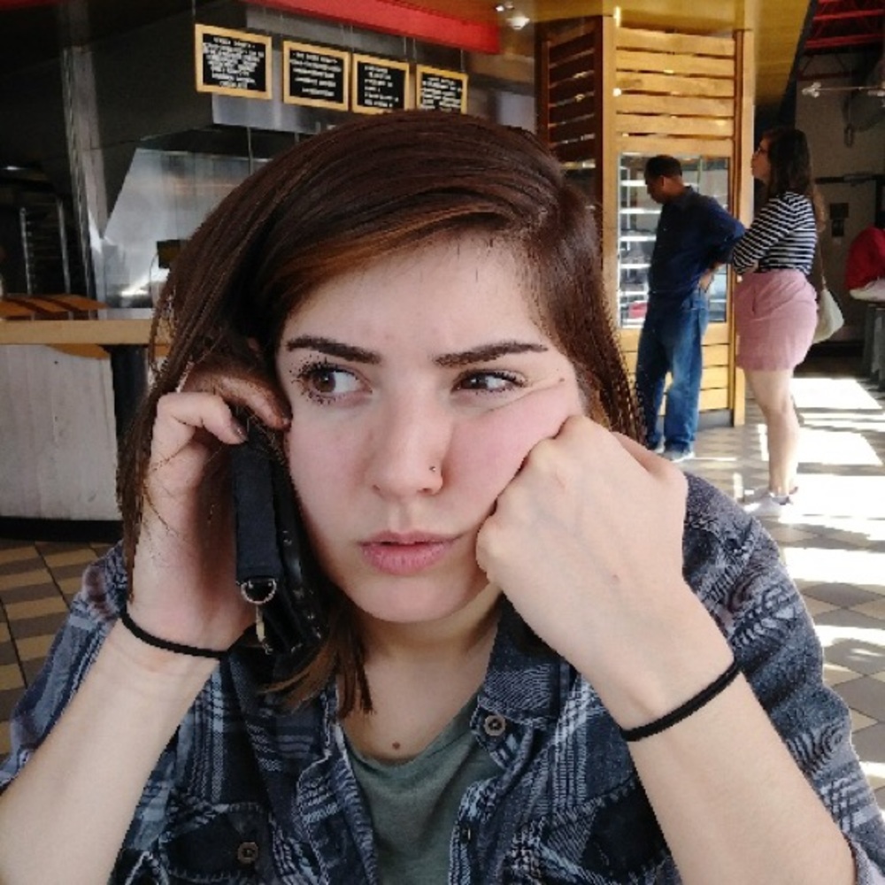 Meet your Posher, Julianna